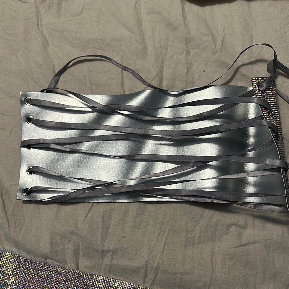 Sparkling Silver Two-Piece Set - Picture 3 of 3